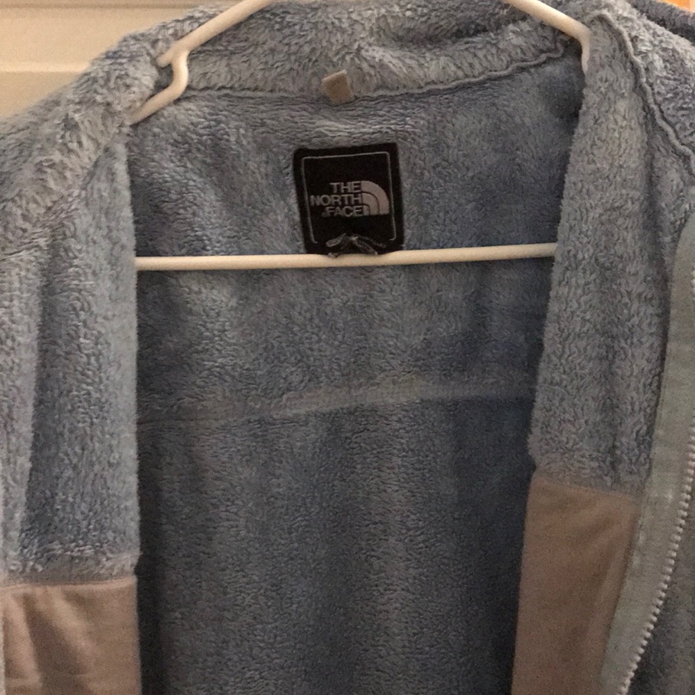 North face jacket - Picture 2 of 3